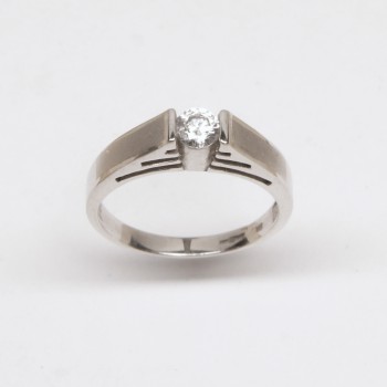 9ct White Gold CZ Ring